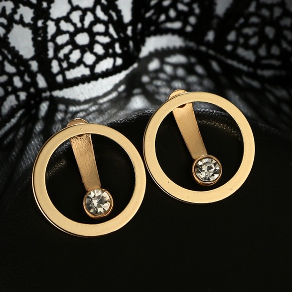 Floating CZ Gold Hollow Circle Stud Earrings - Picture 4 of 8